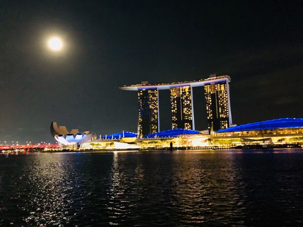 シンガポール「シンガポール🇸🇬」の写真：マリーナベイサンズ👍🏼