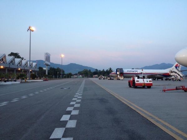 マレーシア「スラマッ パギ！Malaysia」の写真：クアラからリゾート地のランカウイ島へ。一...