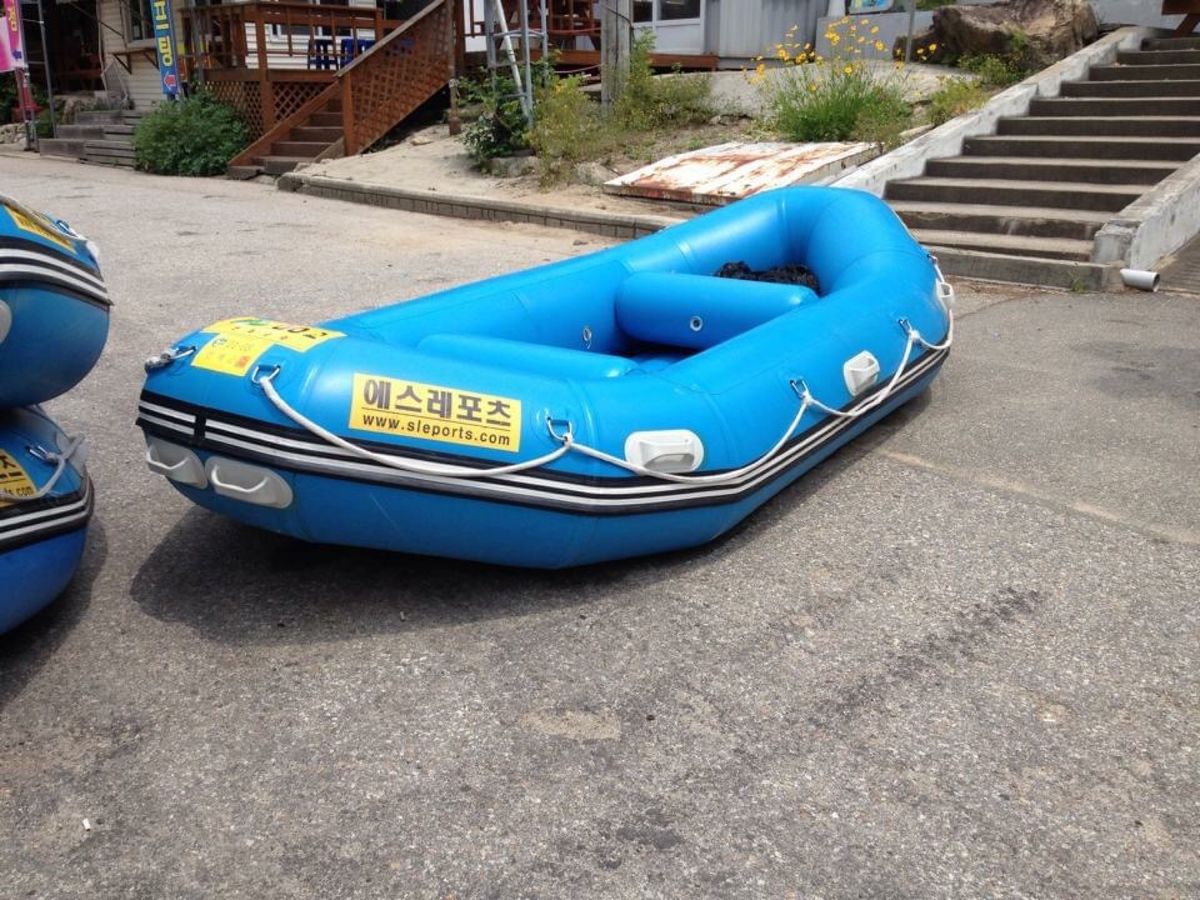 インジェ。ソウルからバスで数時間にある田舎町。ラフティングしたくて行ったけ...