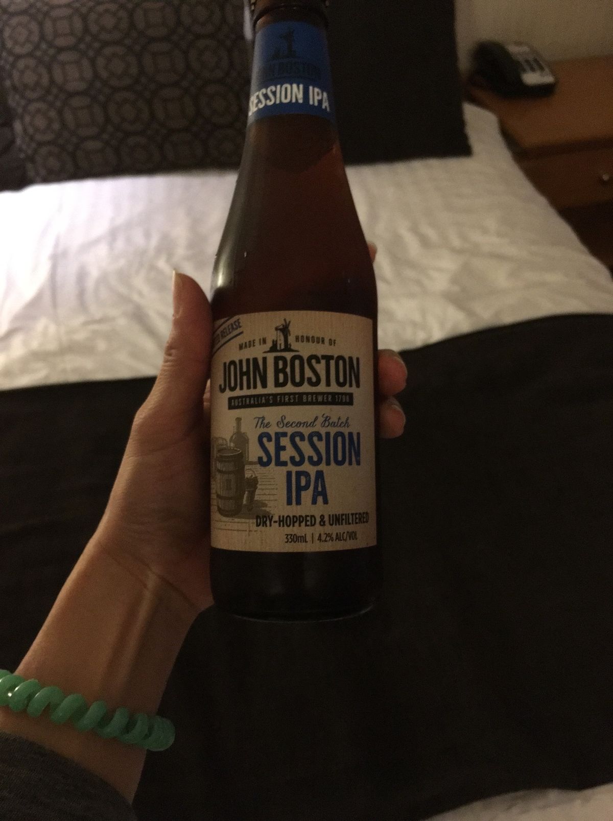 部屋飲み🍺ローカルビールだって聞いたから‼︎美味しかった🤤