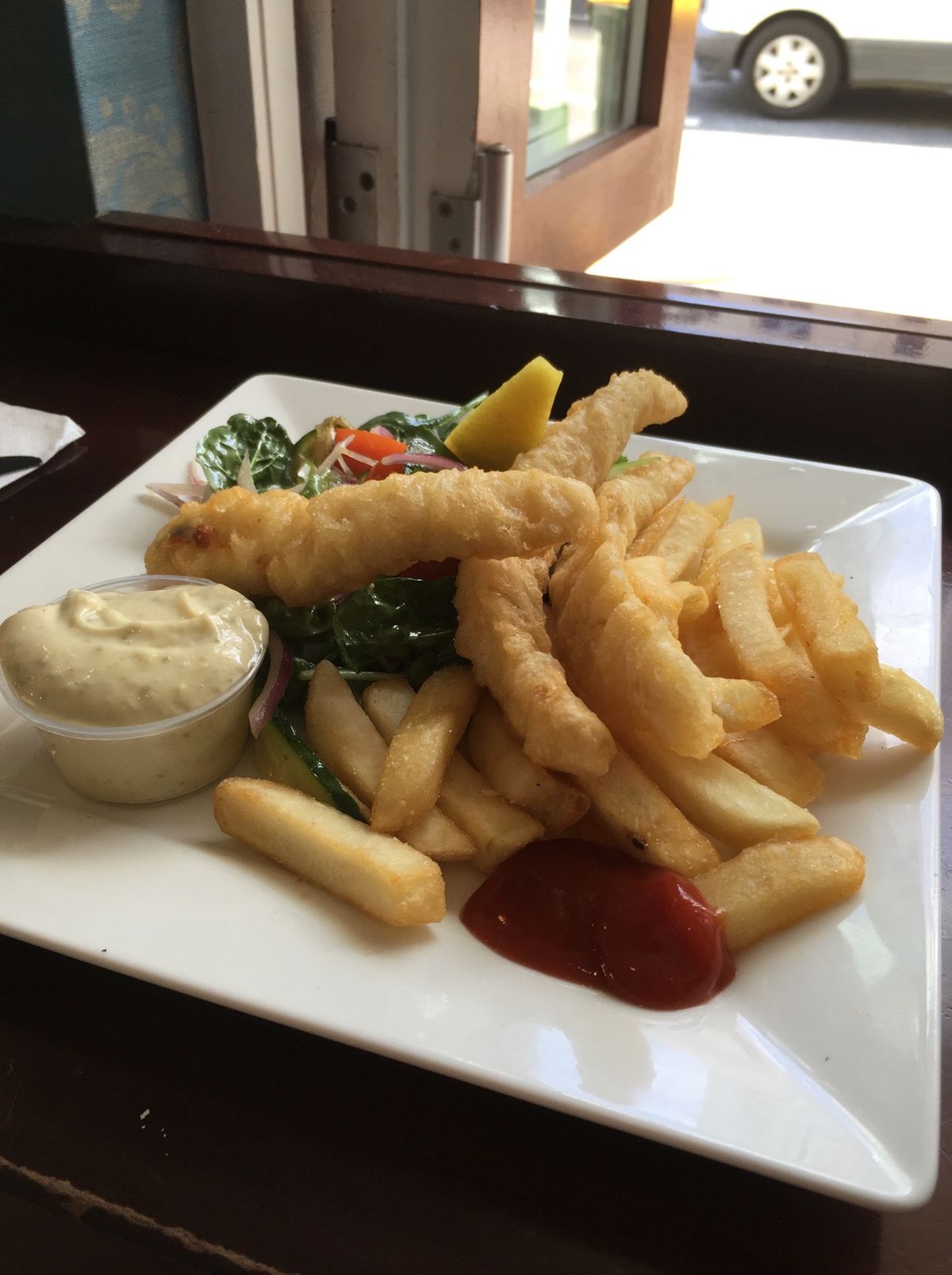 ブリスベンに向かったのに…電車が止まってバスで振替輸送💦全然話せないのにハ...