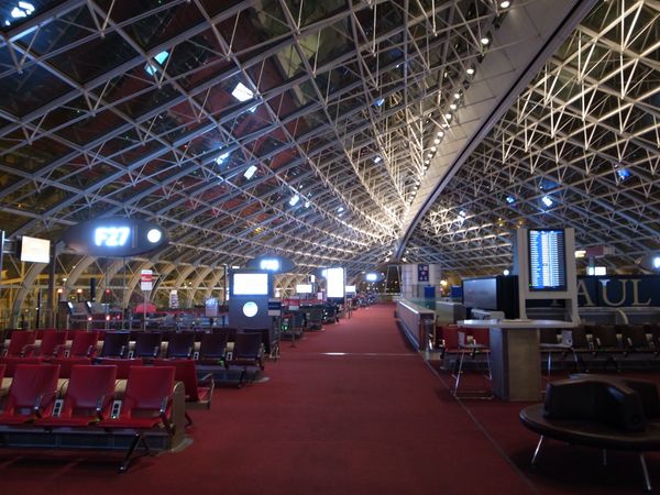フランス「CDG トランジット」の写真