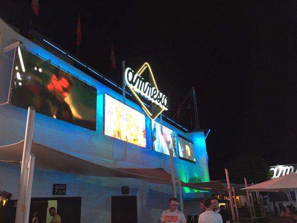 スペイン・バルセロナ「イビザ島パーティー三昧」の写真