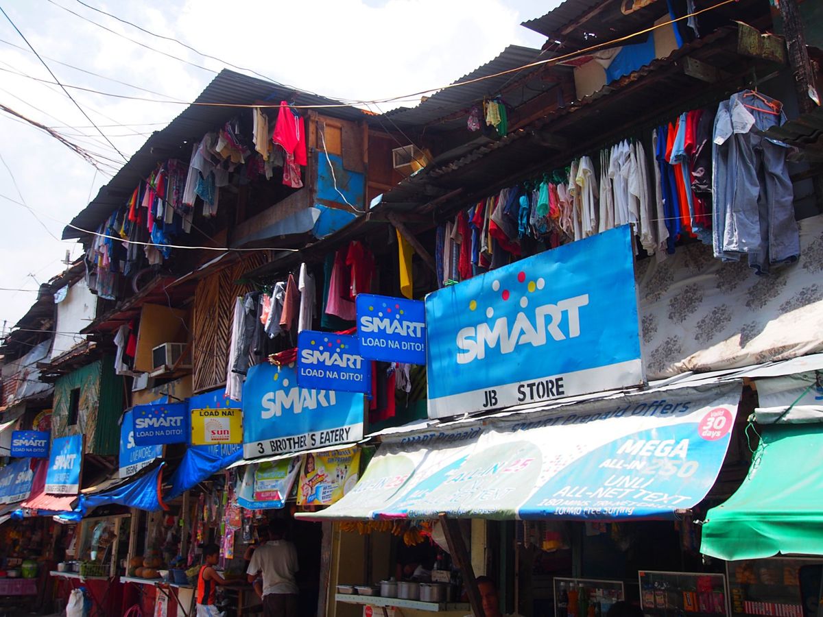 マニラ
スペイン統治時代の景色や建物が、色濃く残る街をぶらぶら