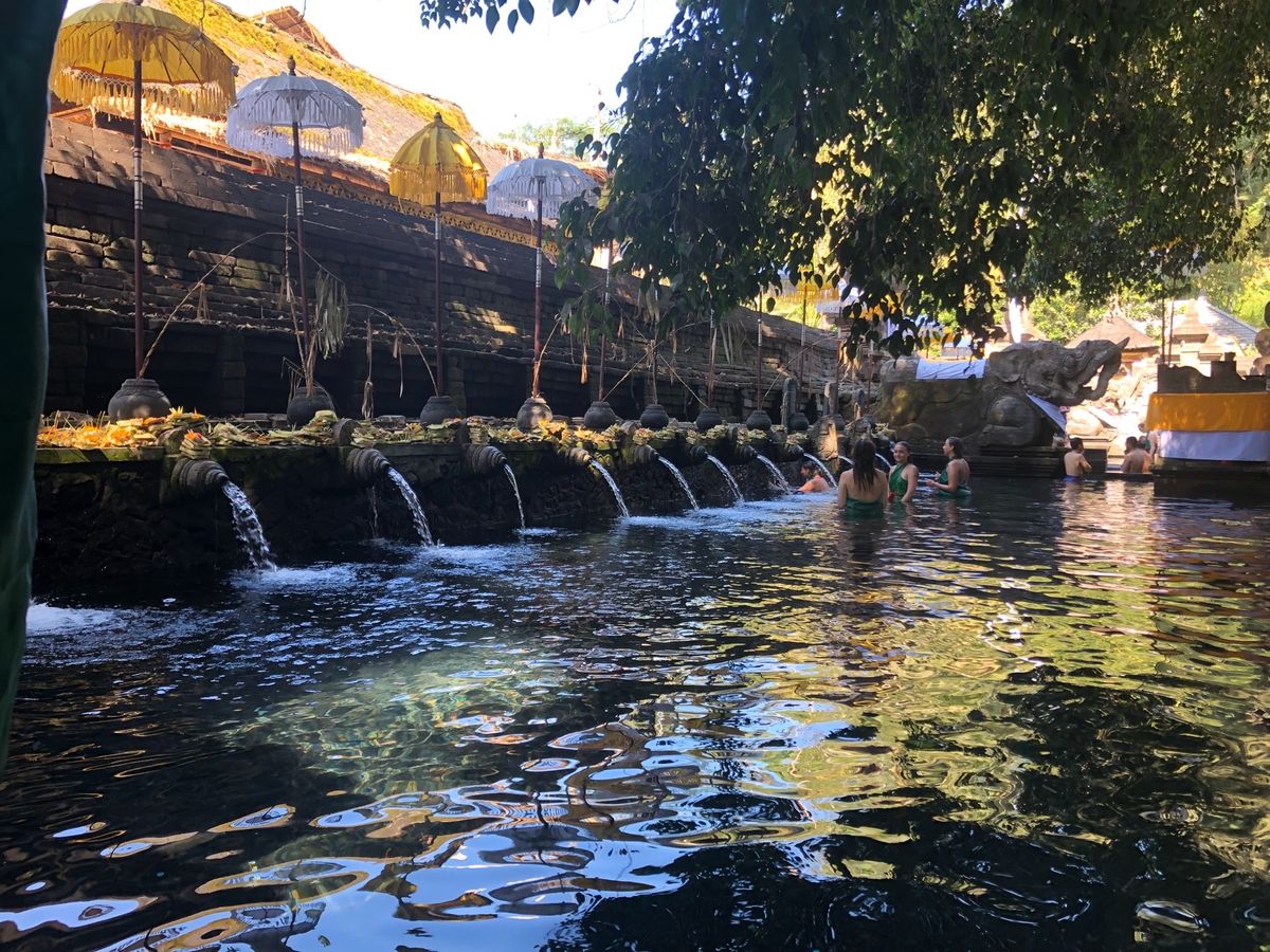 ケチャダンスは圧巻！