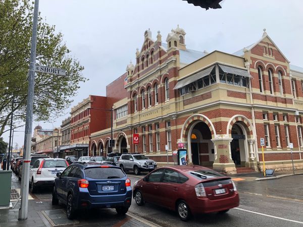 オーストラリア連邦・メルボルン「オーストラリア」の写真：パース 郊外のフリマントルへ