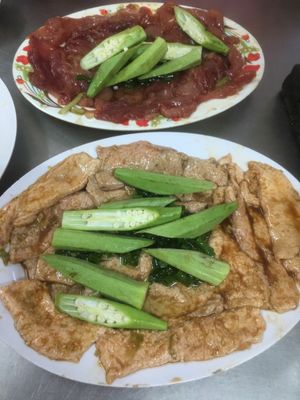 ヤギのおっぱい肉
