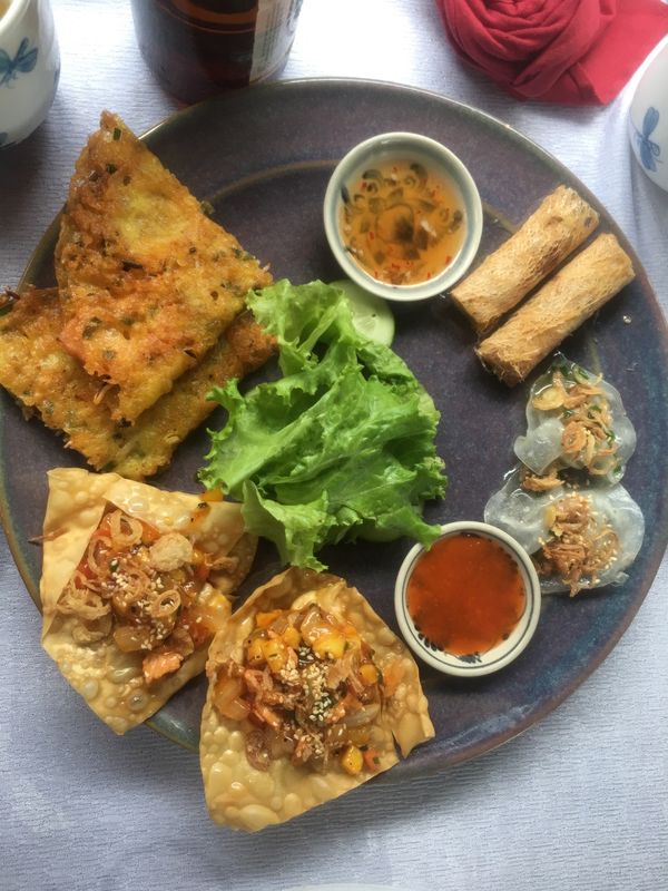 ベトナム・ダナン「ベトナム３都市旅行」の写真：ホイアンのごはん　インドカレーの名店あり