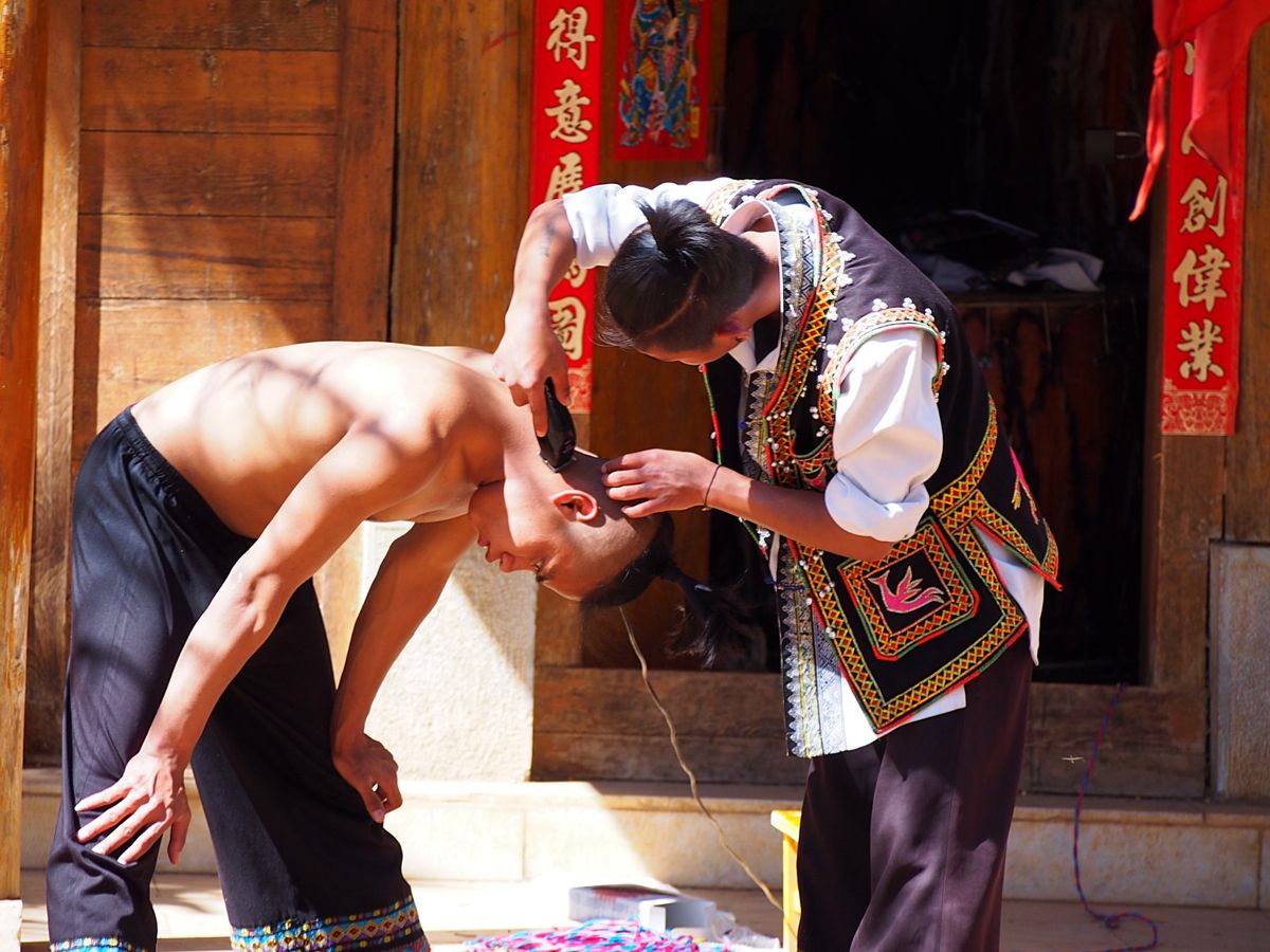 昆明市
多くの少数民族が住む昆明には、独特の名物料理が多数あります
中でも...