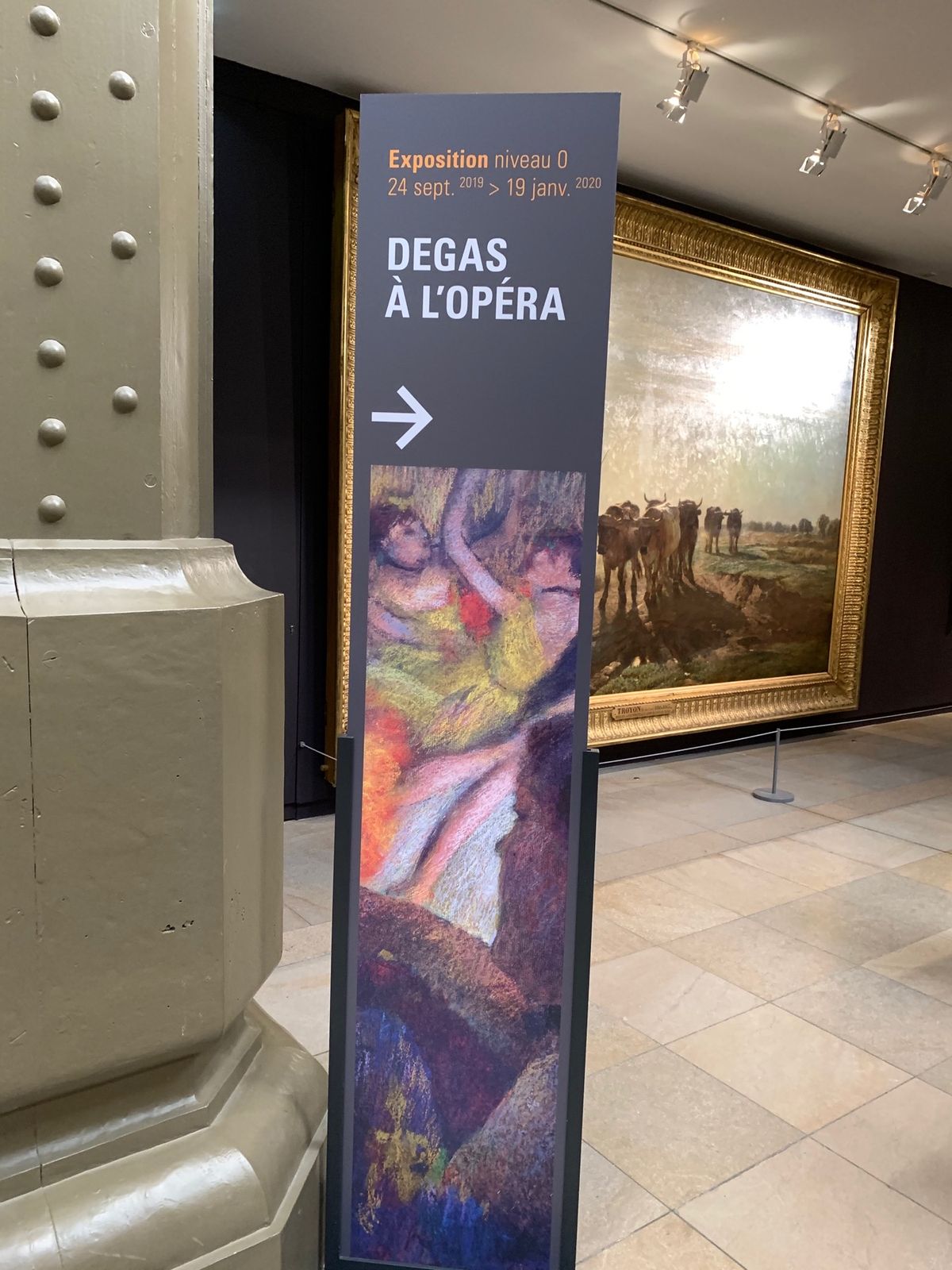 オルセー美術館。
大好きな美術館です。
季節展と言いますか行く度に違う期間...