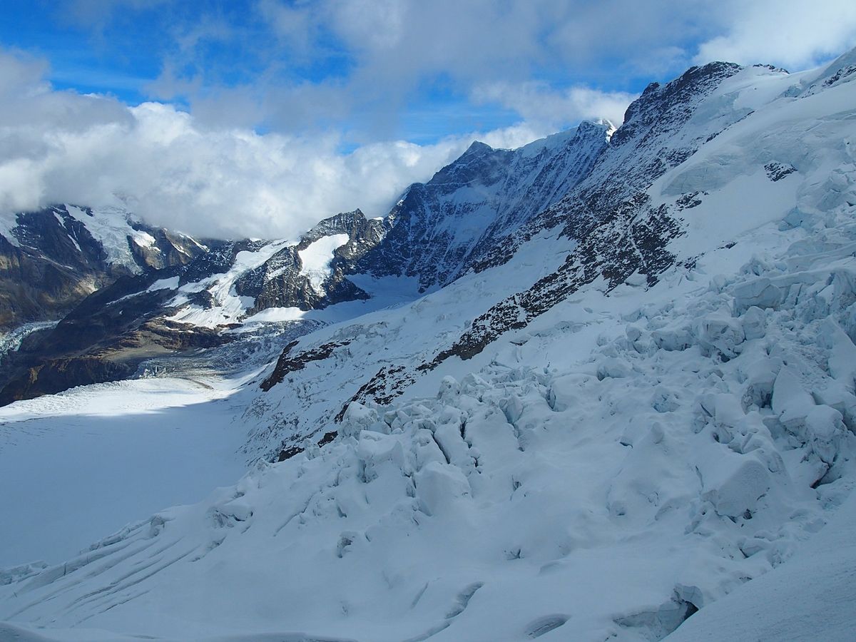 ユングフラウヨッホ
ユングフラウ、アイガー、メンヒといったアルプスを代表す...