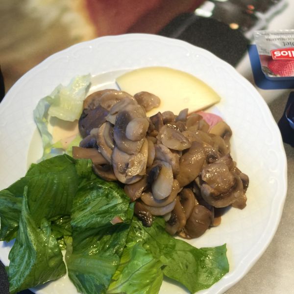 スペイン・スペインバルセロナ「スペイン旅行」の写真：ご飯その2
市場や、マッシュルーム専門店で。