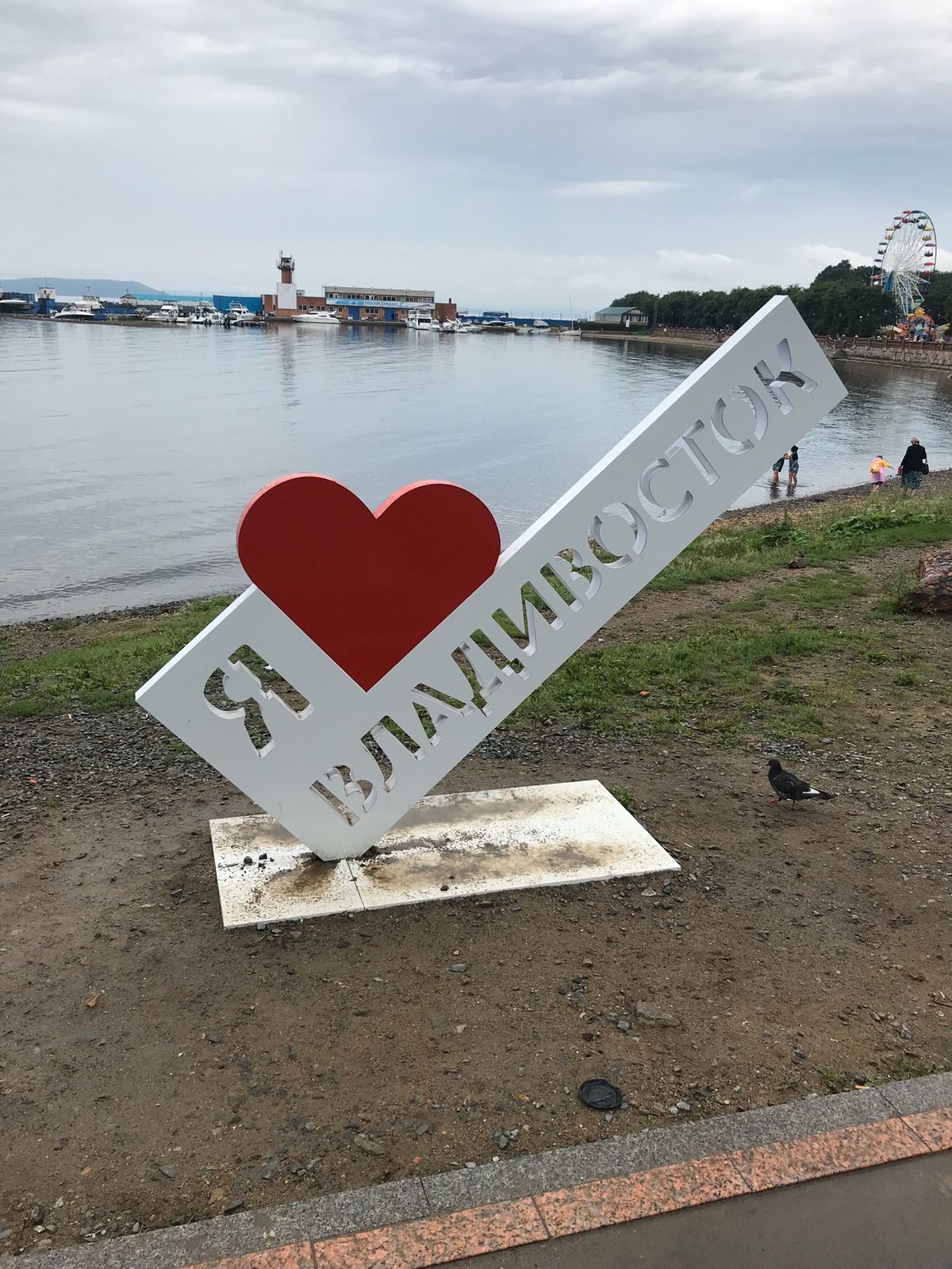 左から
おなじみのI love New York の各地域バージョン。
я...