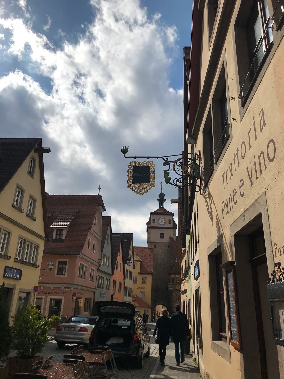 憧れの国ドイツへ娘と2人旅。
美女と野獣やオーロラ姫の物語の舞台…
街並み...