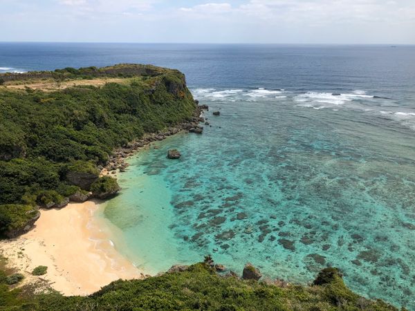 日本・沖縄市「沖縄」の写真：沖縄ドライブ
海中道路を走って果報バンタへ
