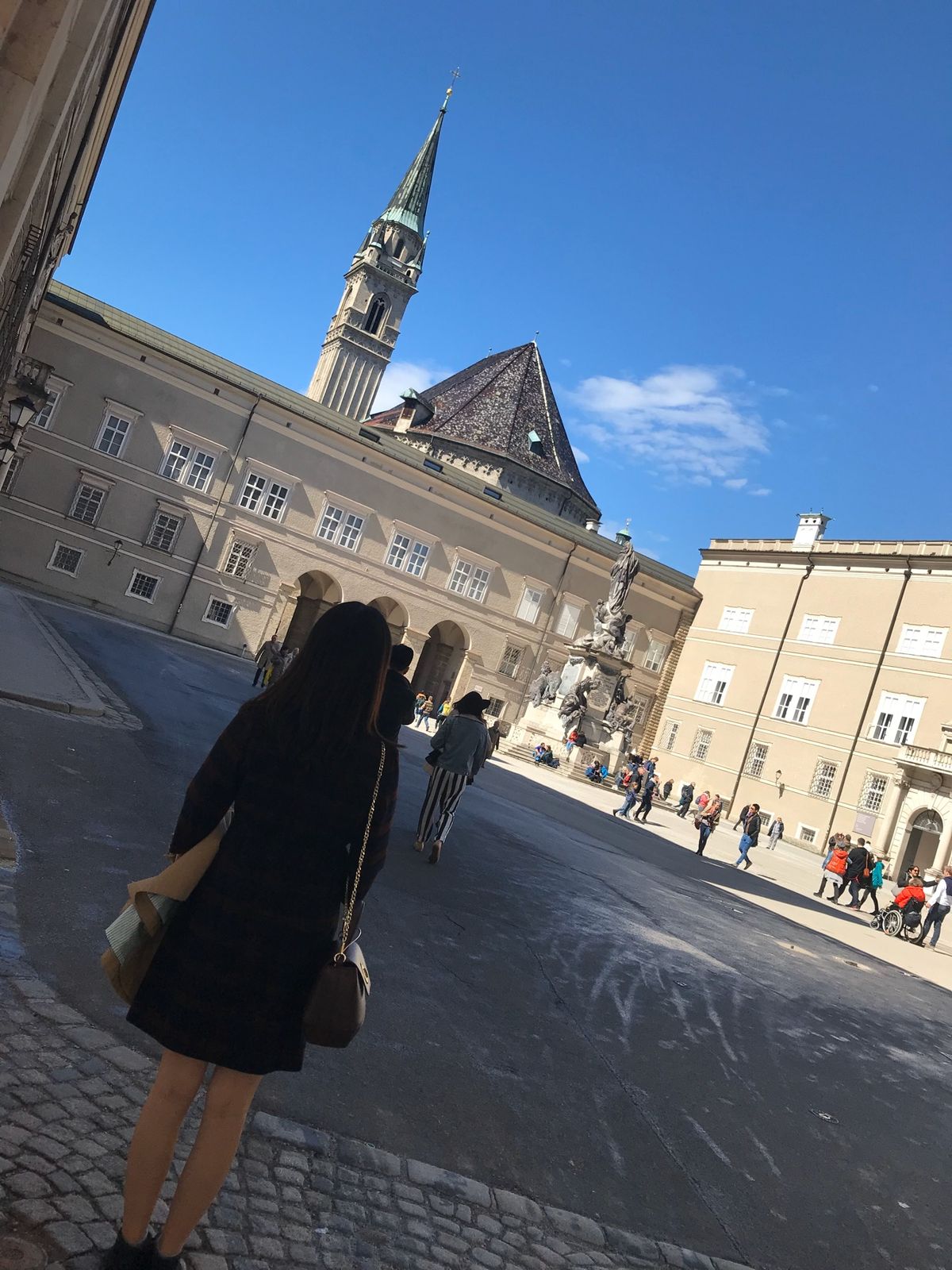 ホーエンザルツブルク城からの景色
ドイツアルプスも素敵✨