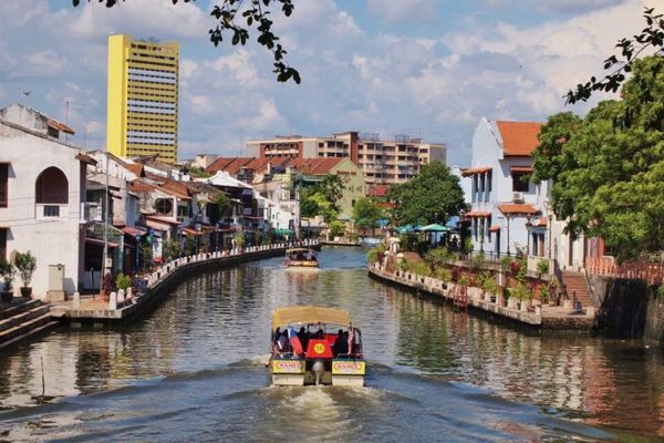 マレーシア・KualaLumpur「７ヶ月２８ヶ国世界一周（マレーシア)」の写真：クアラルンプールからバスでマラッカにやっ...