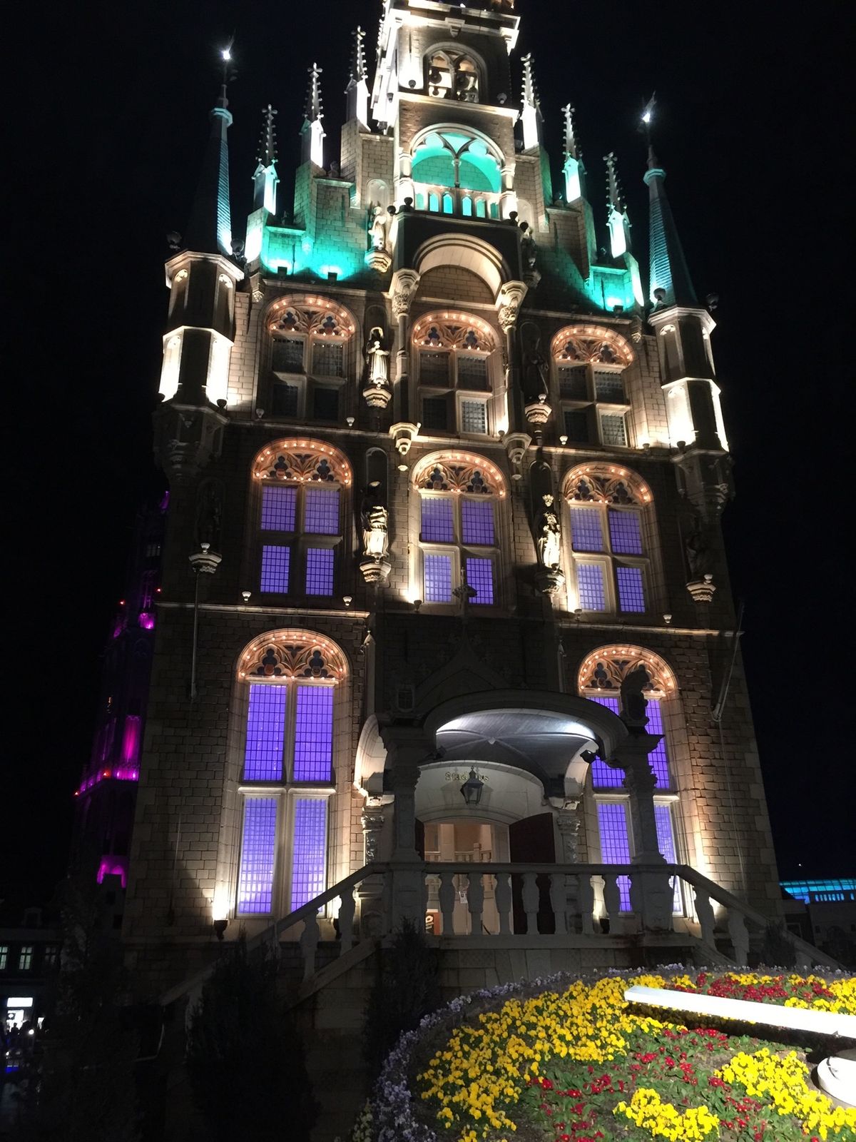 静岡→福岡→長崎ハウステンボス→佐賀県草場美術館→太宰府天満宮→福岡→静岡...