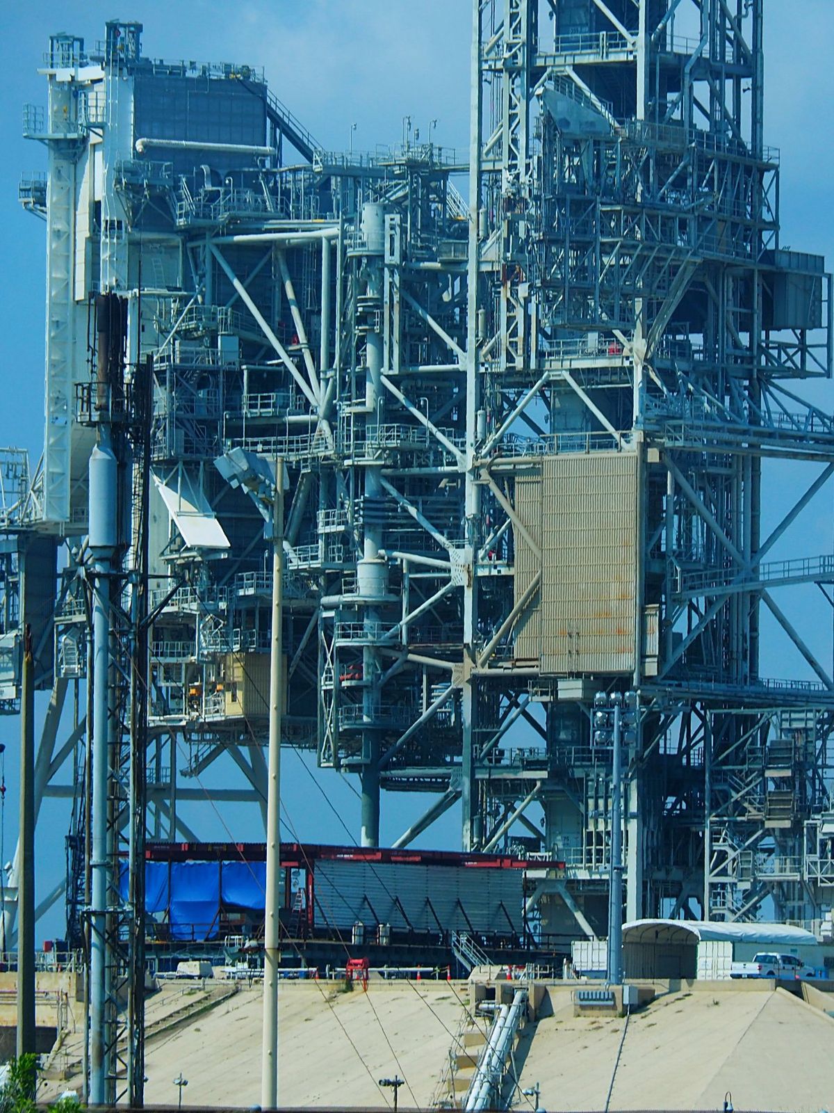 ケネディ宇宙センター
スペースシャトルの打ち上げで有名なケネディ宇宙センタ...