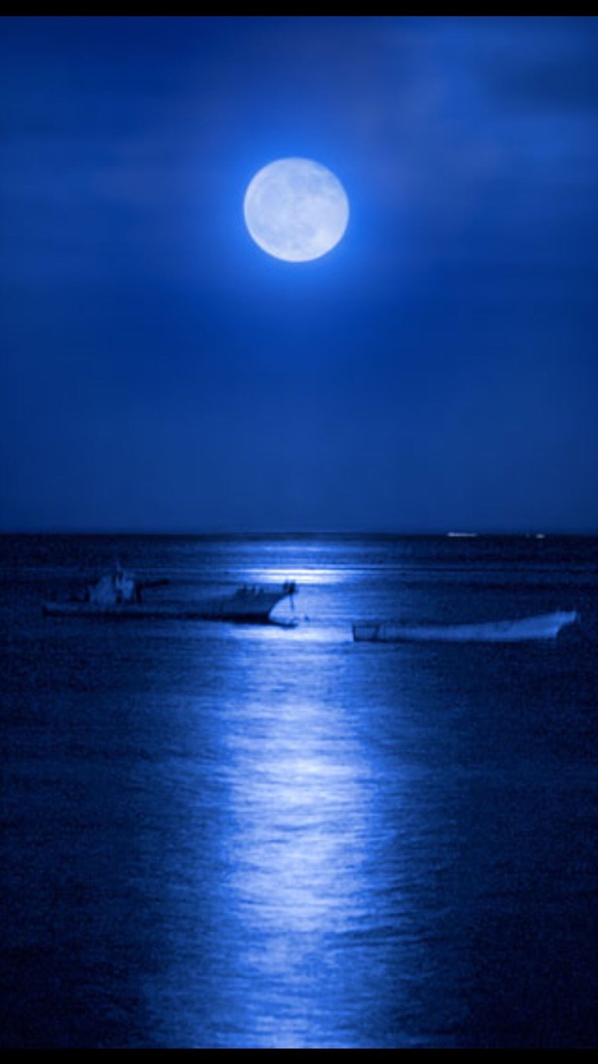 お菓子のトレイもムーンロード❣️望水。