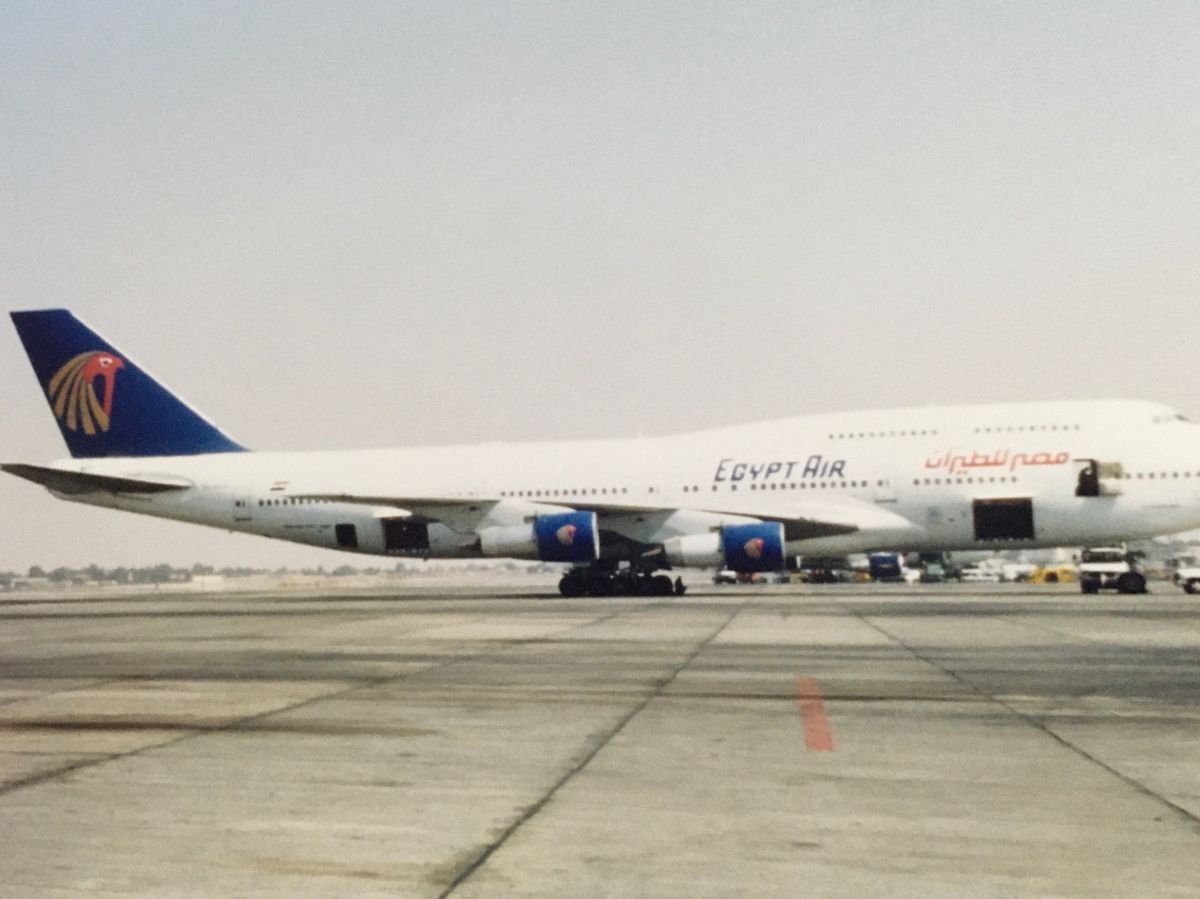 アレキサンドリア。2週間滞在したから思い出深い街。郵便局でぼったくられたり...