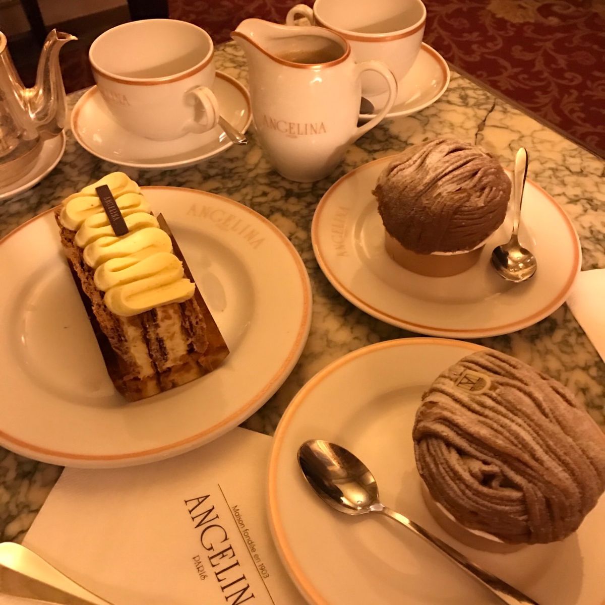 ✴︎ロンドンでは話題のスケッチでアフタヌーンティー
✴︎ベルサイユ宮殿より...