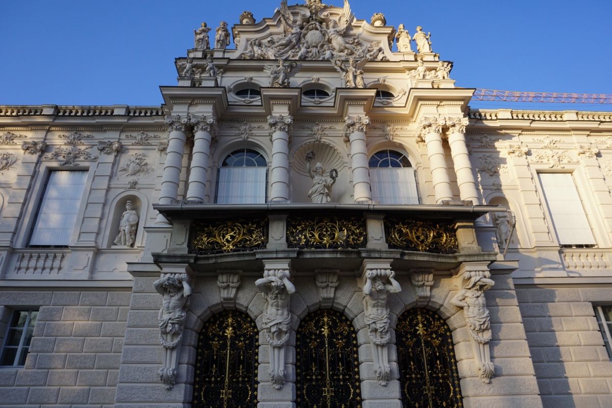 世界遺産ヴィース教会とキューエンホフ宮殿
もちろん定番のノイシュバンシュタ...