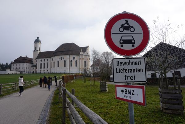 ドイツ「Europe Tour④」の写真：世界遺産ヴィース教会とキューエンホフ宮殿...