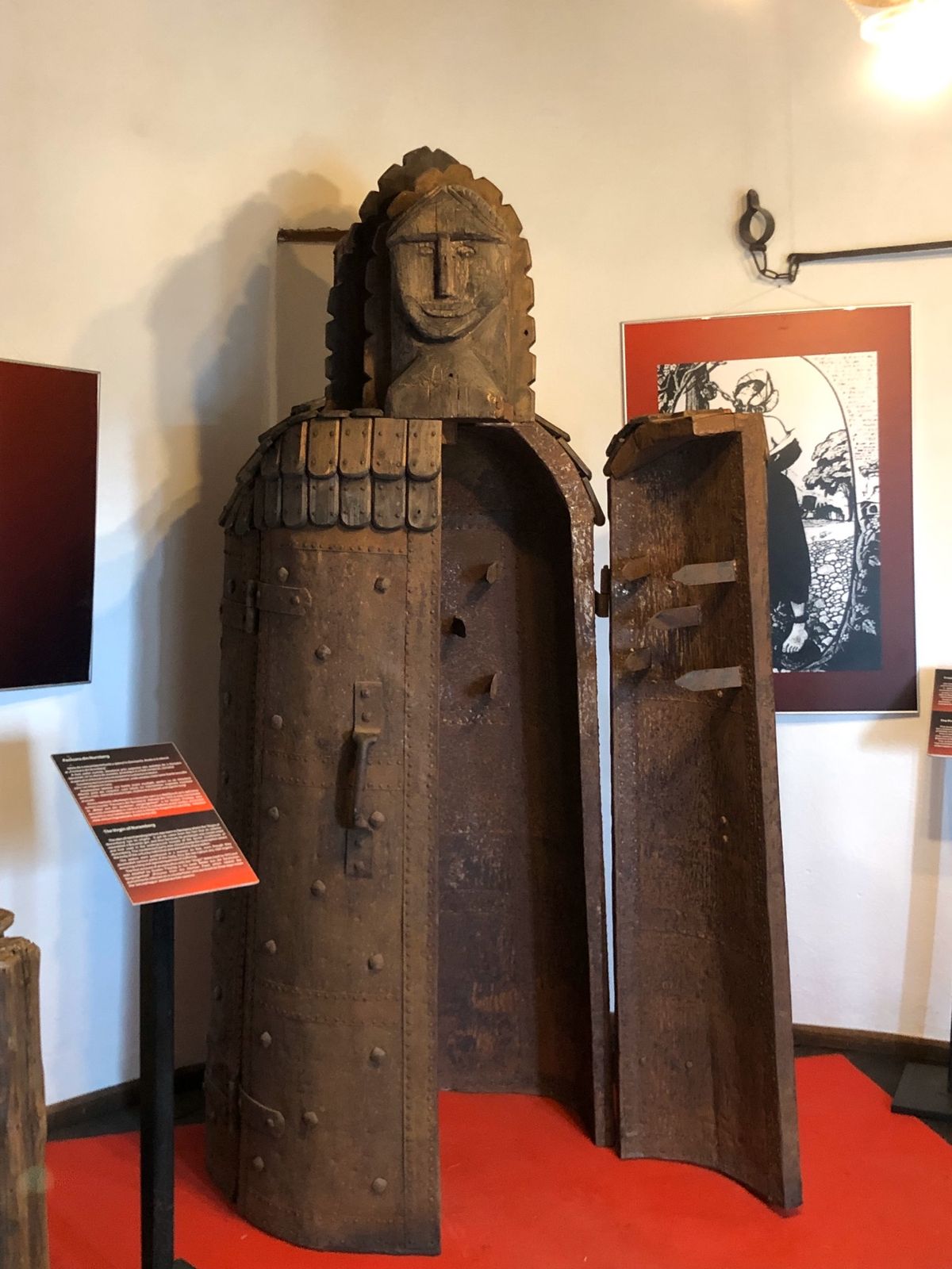 アイアンメイデン