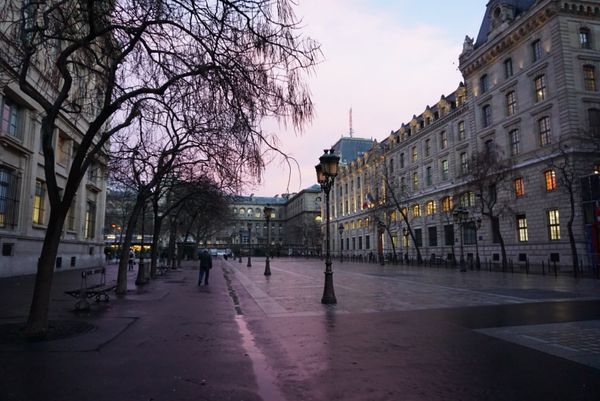 フランス「フランス」の写真：パリの夕暮れ