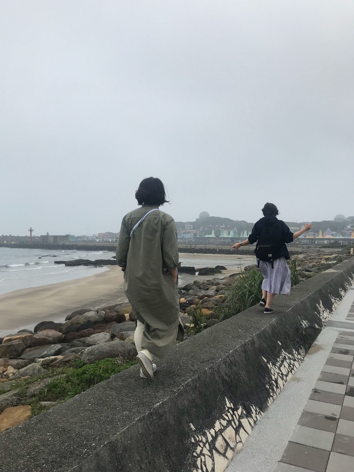 女3人で台北ステイ。
2日目に鶯歌に器を探しに。可愛いのたくさんゲット。
...