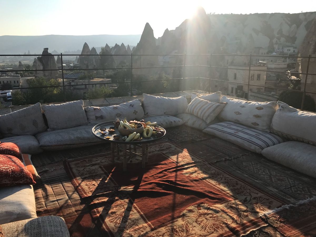 カッパドキアの洞窟ホテル！
1軒目はカッパドキアケーブスイーツ＊2軒目はミ...