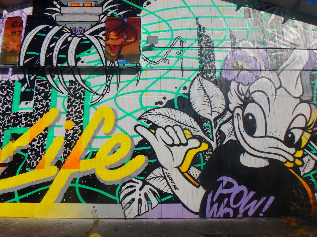 カカアコ壁画めぐり。