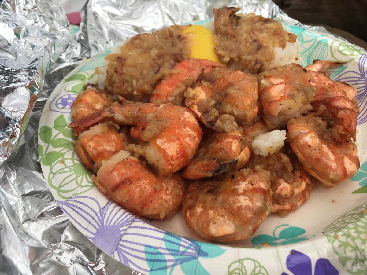 レンタカーでハレイワ方面へ。ジョバンニのガーリックシュリンプおいしかったなぁ。