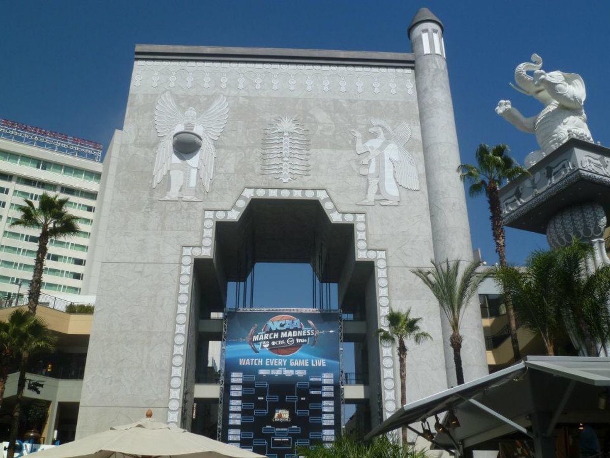 ハリウッドサインもっと近くでみたかったな。今みたいにスマホがあれば色々情報...