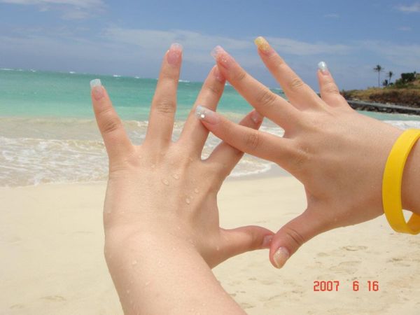 アメリカ(米国)「ハワイ2007」の写真：髪型とか化粧とか時代感じる笑笑　平成19...