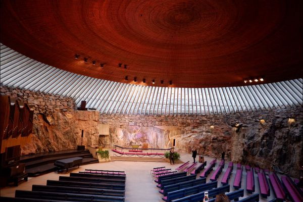 フィンランド「ヘルシンキひとりたび」の写真：教会