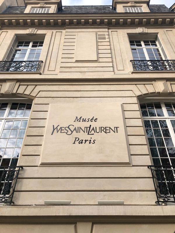 フランス・ロンドン「急遽決まった旅行」の写真：5日目
イヴ・サンローラン美術館へ。
生...