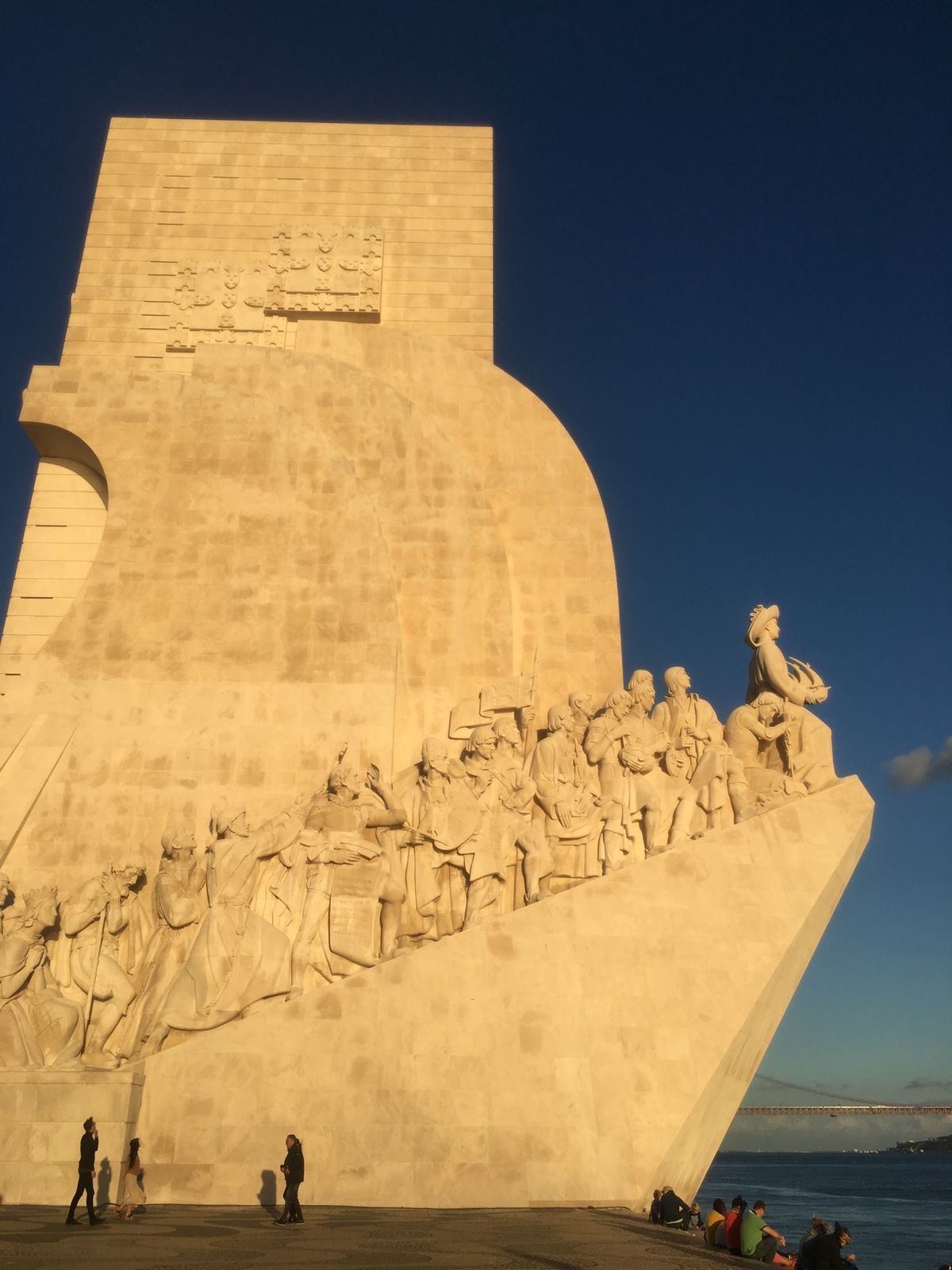 発見のモニュメント