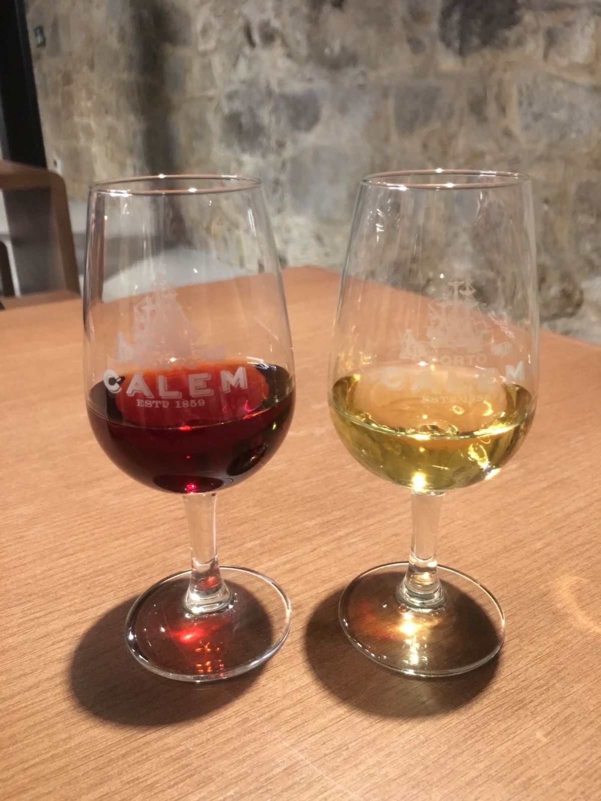 ワイナリー見学
甘くてアルコール度が高いポートワイン🍷
