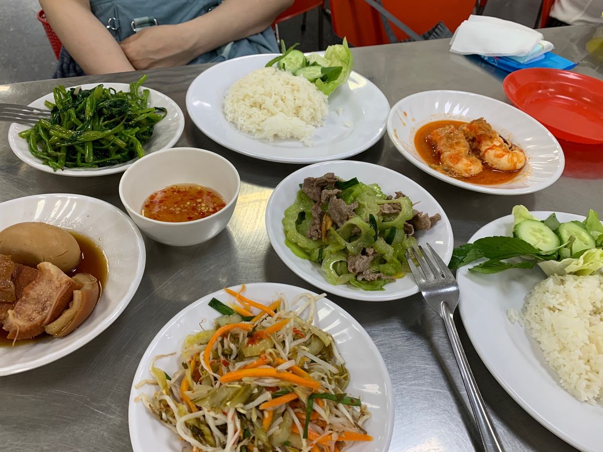 ミンドックで夕食