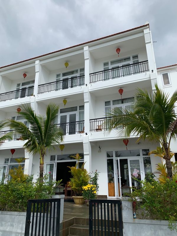 ベトナム・ホーチミン、「幻想的なアジア」の写真：ホテルにはティッシュがない(笑)
フォー...