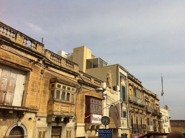 マルタ・バレッタ　「国際学会」の写真：島内ツアー