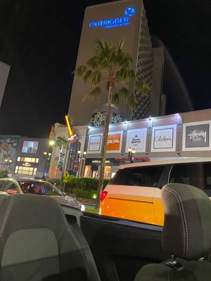 最後の夜はBeachin Shrimp（ピーチンシュリンプ）にて🦀✨
店員...