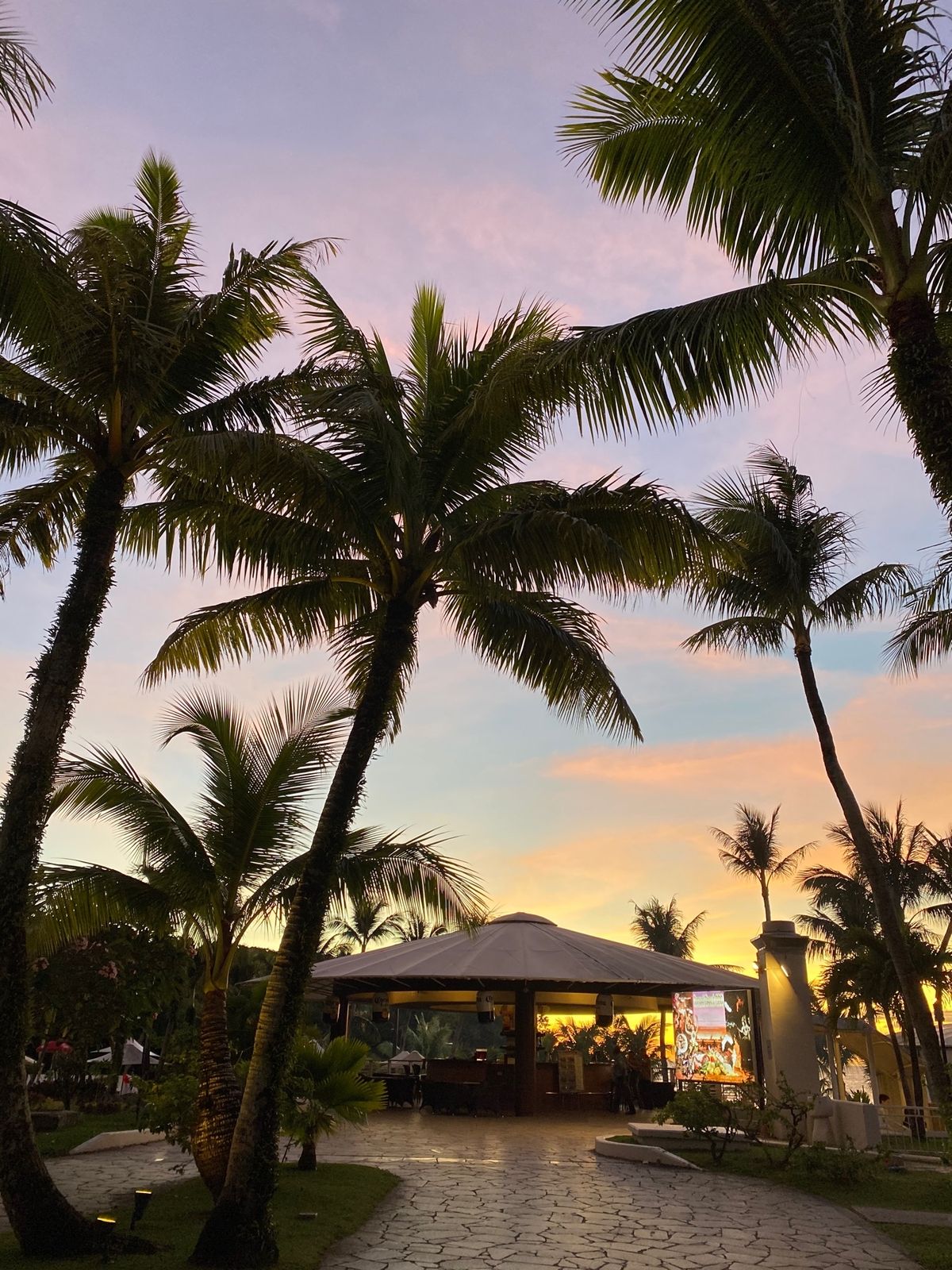 2日目のディナーはグランドニッコーのBBQ🍖✨
ショーを見ながらいただける...