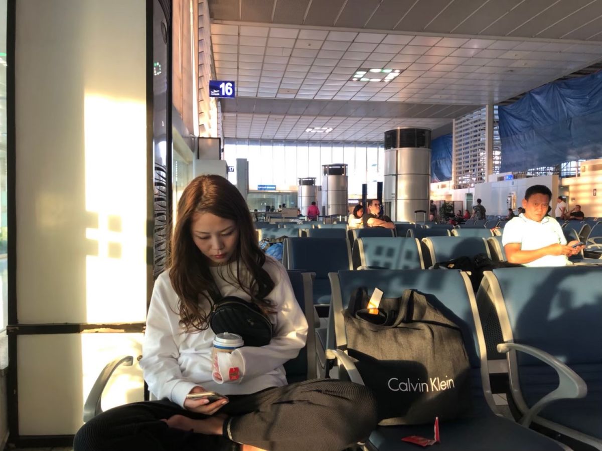 
羽田から約3時間半、マニラに到着しました〜！✈︎...
トランジットで、...
