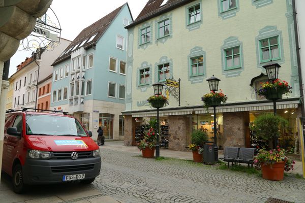 ドイツ・フュッセン「ドイツロマンティック街道とオーストリア世界遺産巡り　9日間」の写真：フュッセン！かわいい街☆
ロマンチック街...