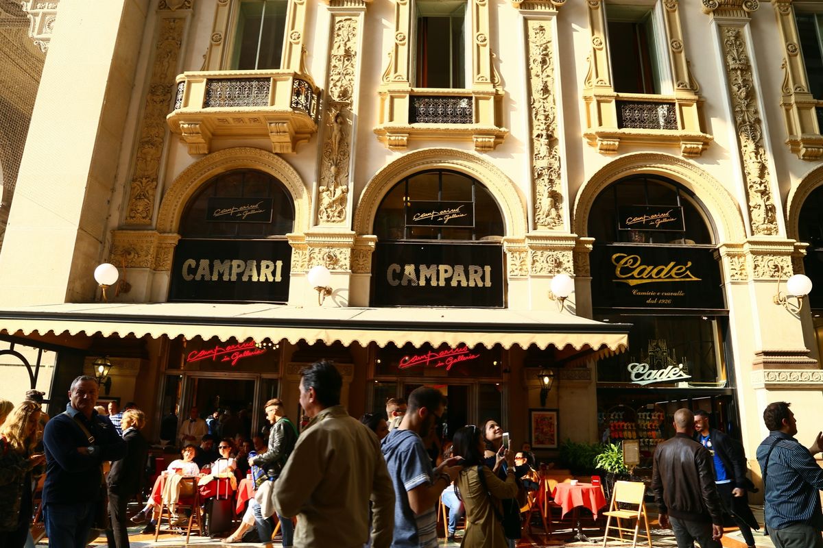 ミラノといえばやっぱココ☆
ガレリア
カンパリ🍹発祥店
ミラノのドゥオモ！...