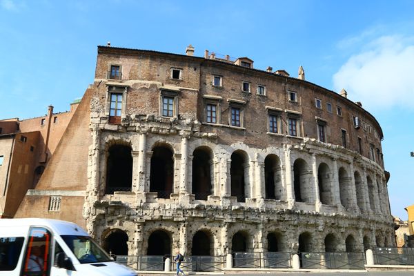 イタリア・ローマ「イタリア　8日間」の写真：以前テレビで見たやつやん！てなった！
円...