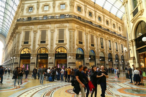 イタリア・ローマ「イタリア　8日間」の写真：ミラノといえばやっぱココ☆
ガレリア
カ...